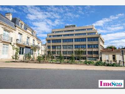 A louer bureaux 70m² à Bordeaux accès tram à 5min