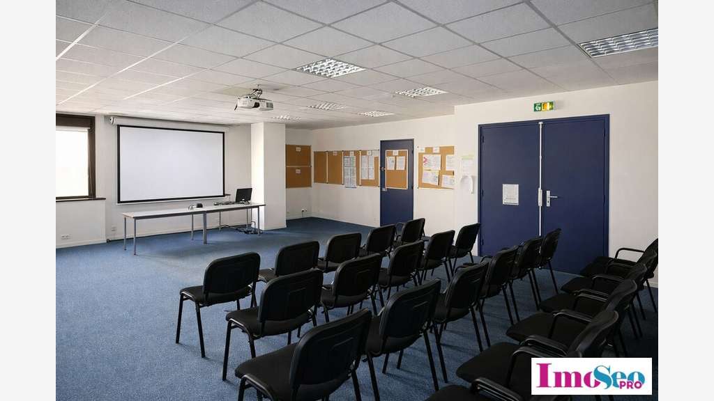 Bureaux 660m² à louer Bordeaux Mériadeck