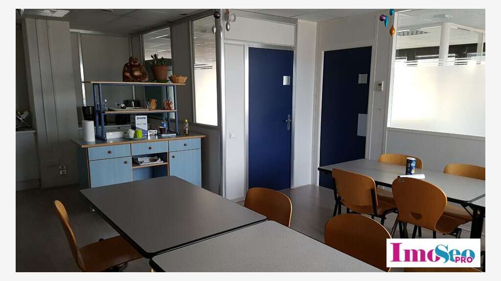 A louer bureaux 330m² à Bordeaux Mériadeck