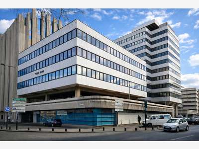 A louer bureaux 330m² à Bordeaux Mériadeck