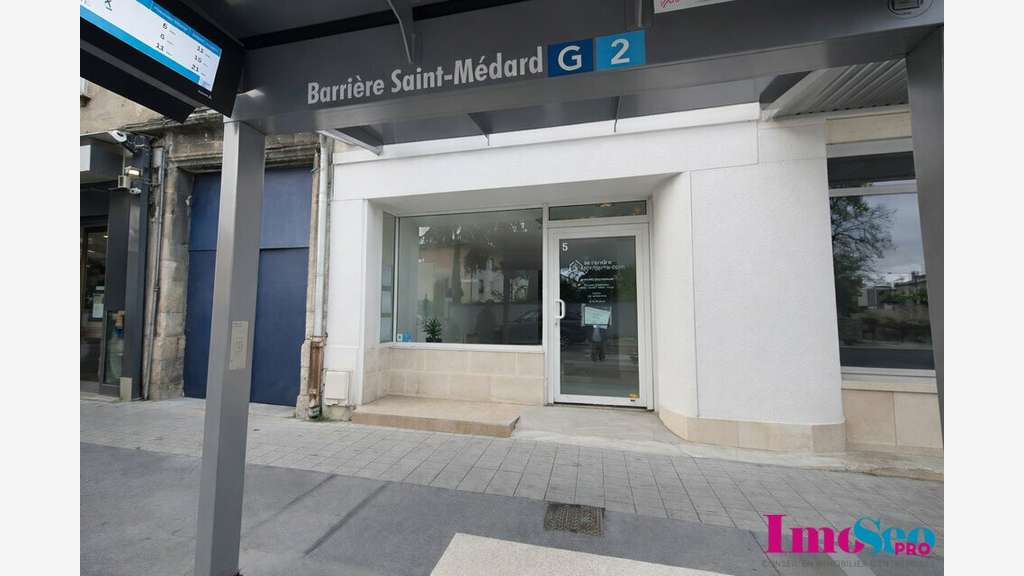Bureaux 60m² RDC à louer proche du Parc Bordelais