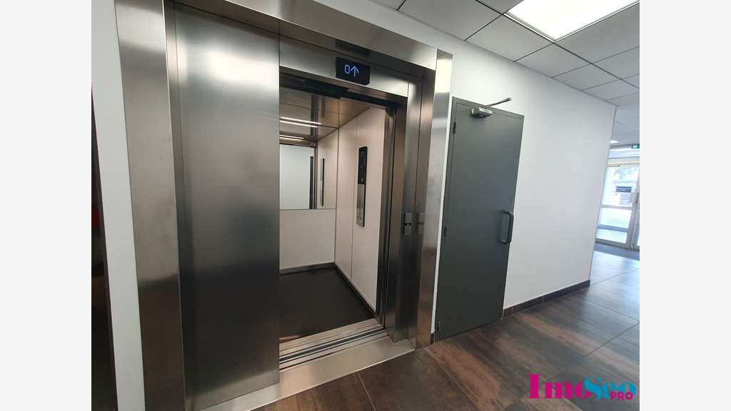 Bureaux 125m² R+2 à louer à Bordeaux Gambetta