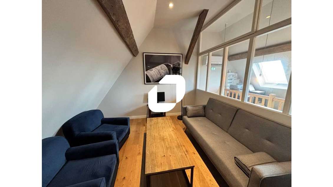 A louer Bureaux 76m² Bordeaux