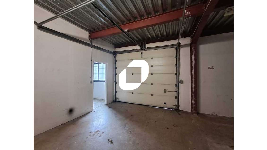 A louer Bureaux 98m² Bordeaux