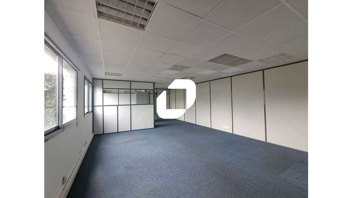 A louer Bureaux 71m² Bordeaux