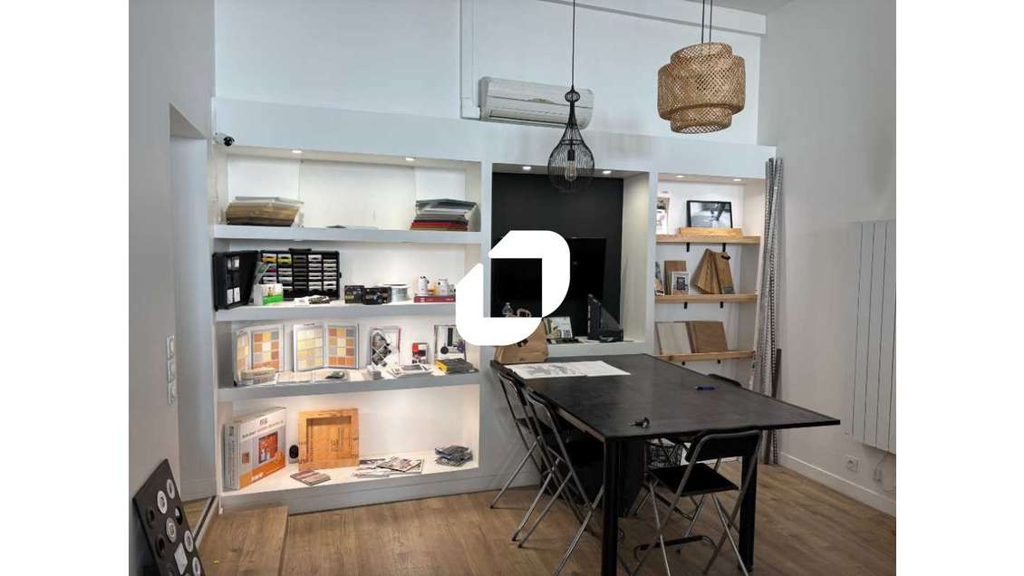 A louer Bureaux 98m² Bordeaux