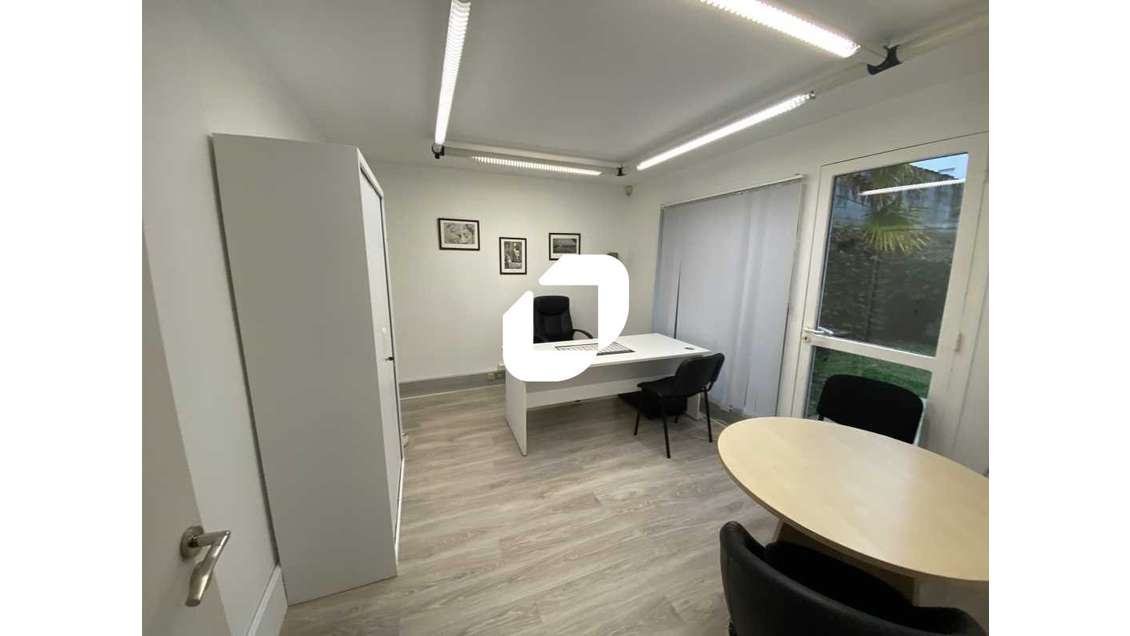 A louer Bureaux 14m² Bordeaux