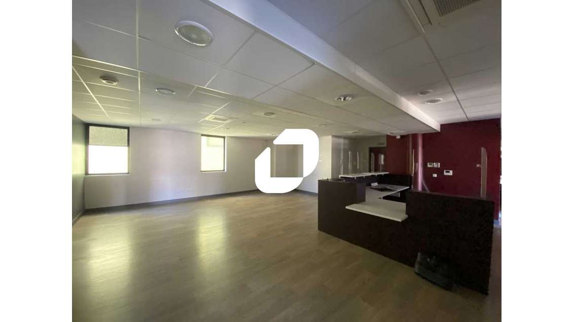 A louer Bureaux 236m² Bordeaux