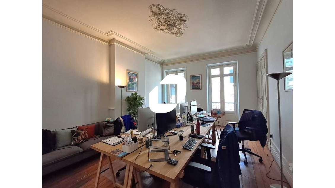 A louer Bureaux 130m² Bordeaux