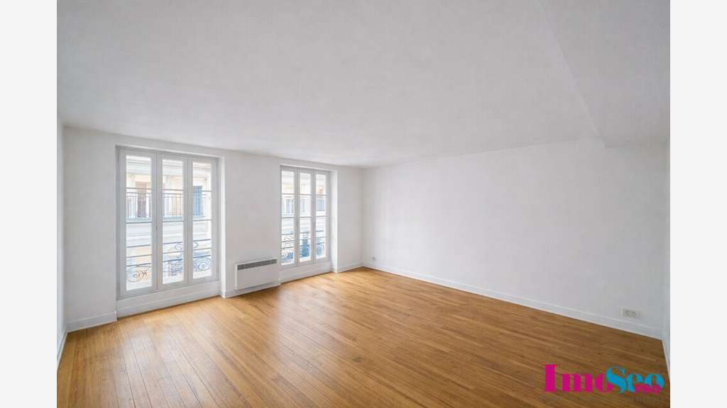 Bureaux 50m² R+1 à louer Triangle d'or de Bordeaux