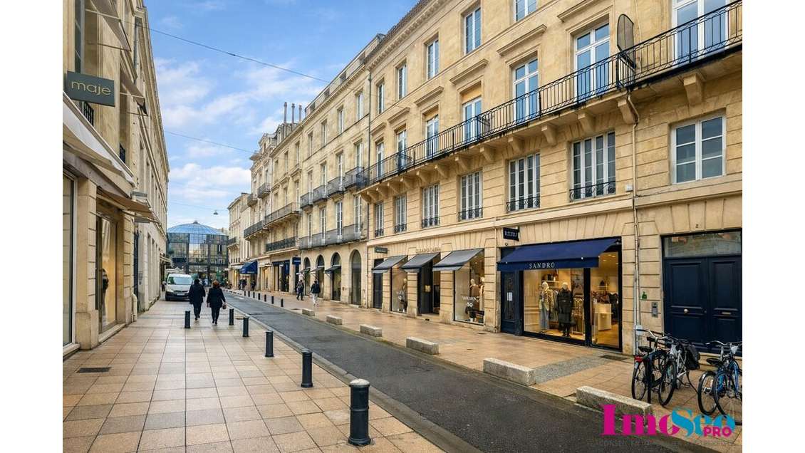 Bureaux 50m² R+1 à louer Triangle d'or de Bordeaux