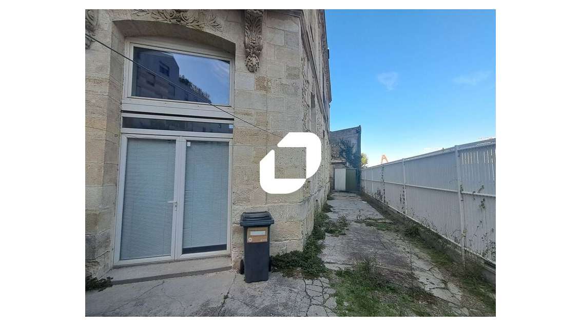 A louer Bureaux 150m² Bordeaux