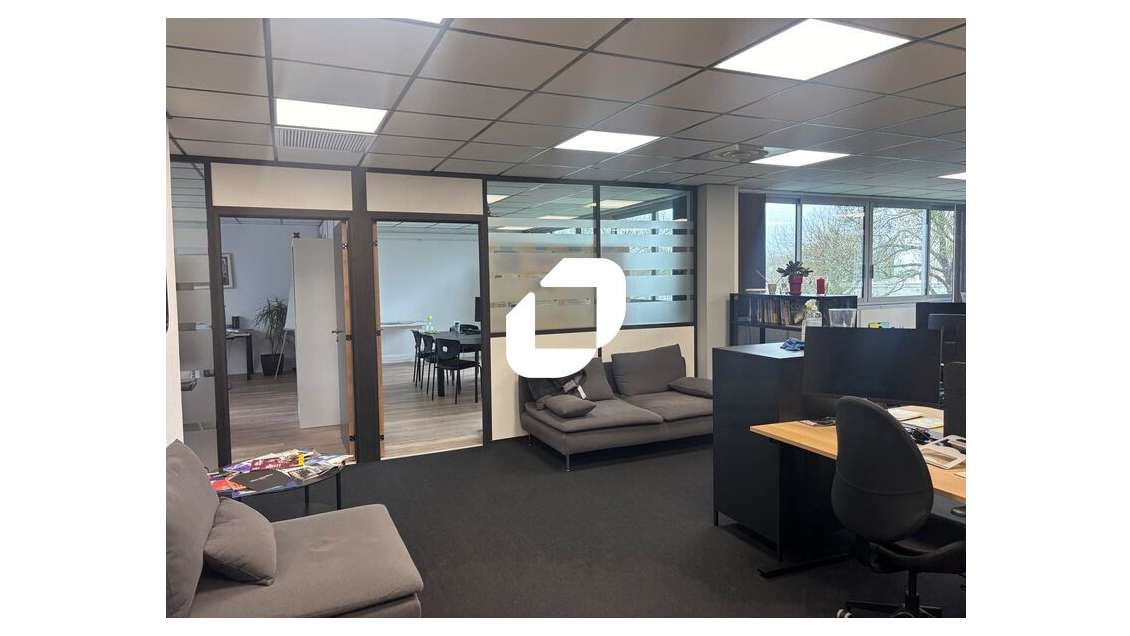 A louer Bureaux 124m² Bordeaux