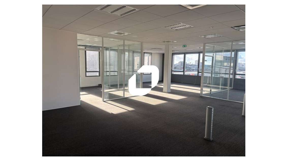 A louer Bureaux 169m² Bordeaux