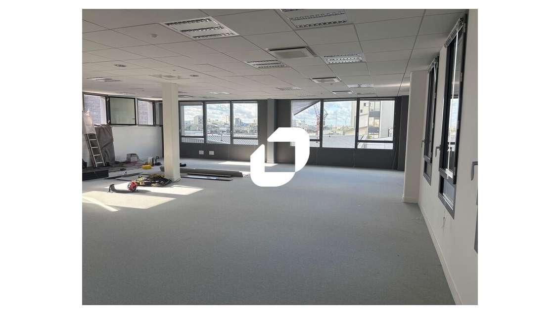 A louer Bureaux 167m² Bordeaux