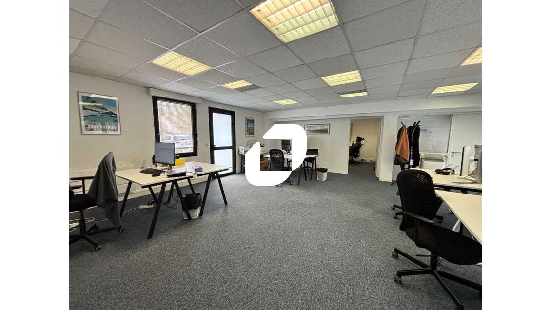 A louer Bureaux 116m² Bordeaux