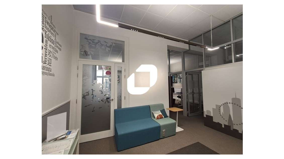 A louer Bureaux 113m² Bordeaux