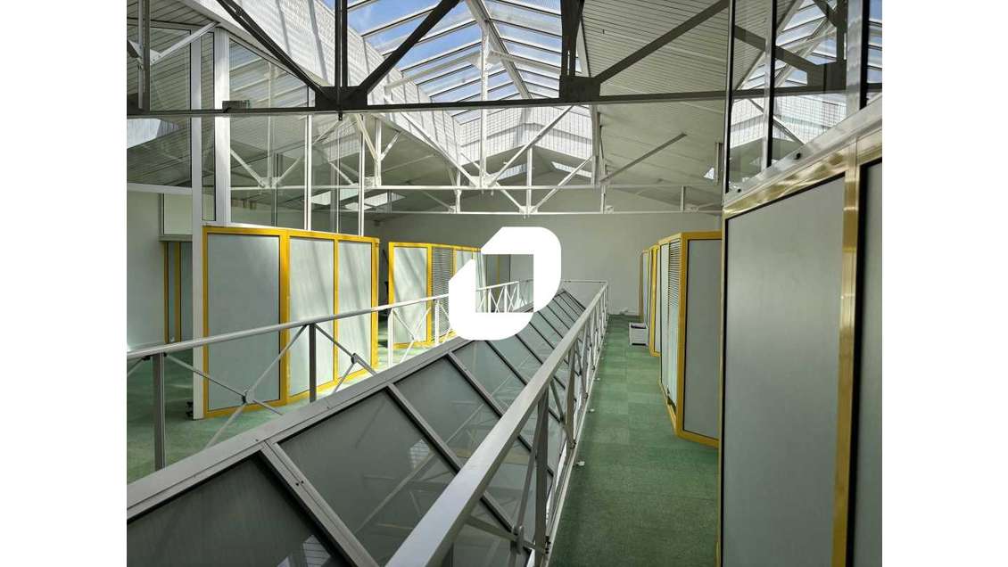 A louer Bureaux 186m² Bordeaux