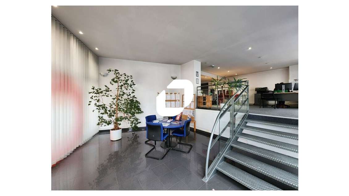 A louer Bureaux 102m² Bordeaux