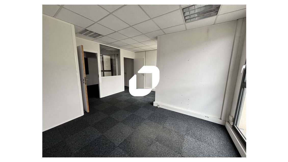 A louer Bureaux 203m² Bordeaux
