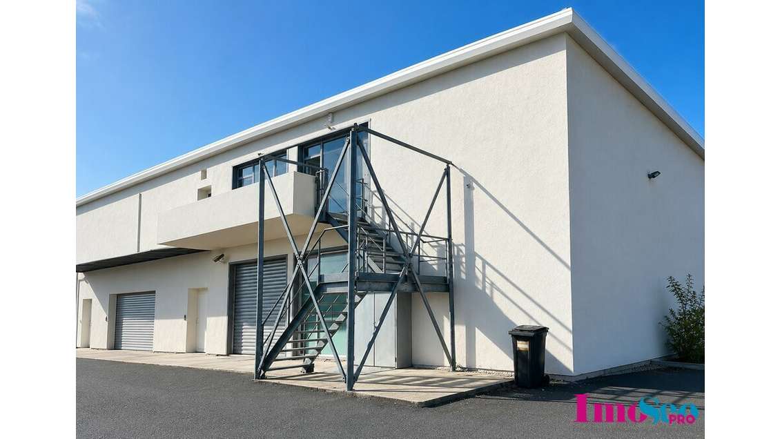 Bureaux 235m² à louer sortie N°4 Bordeaux Nord