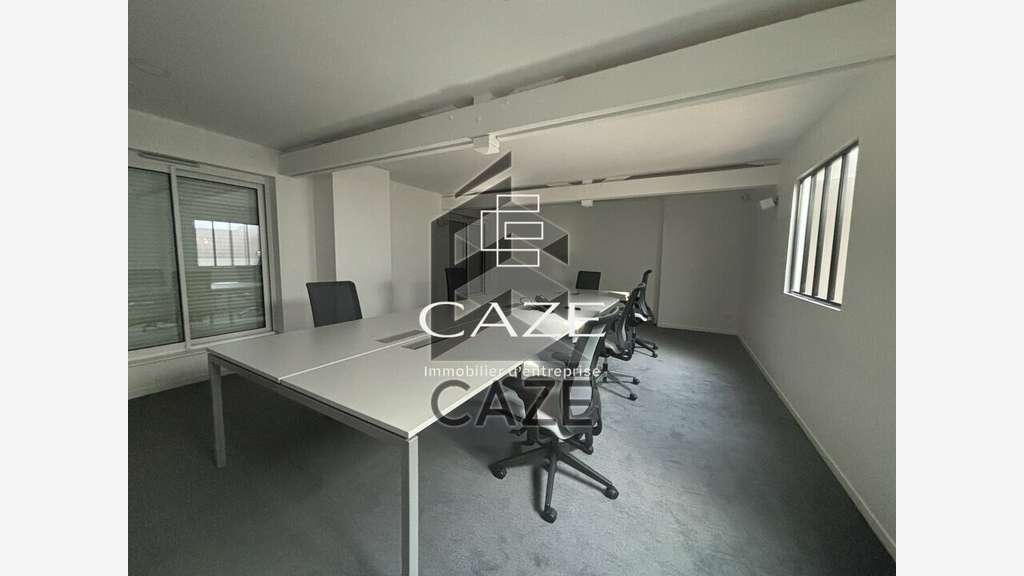 Bureaux de prestige à louer à Bordeaux Chartrons 