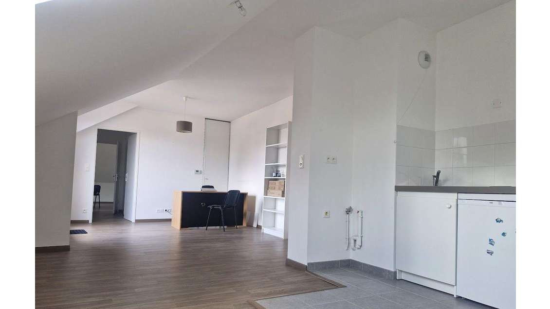 Location bureaux 50m² R+3 proche centre de Bouaye