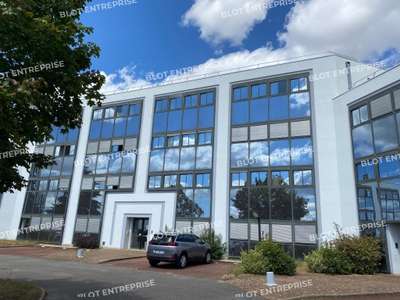 A louer bureaux 133m² proche aéroport à Bouguenais