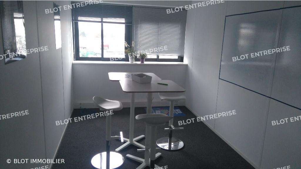 A louer bureaux rénovés 108m² à Bouguenais