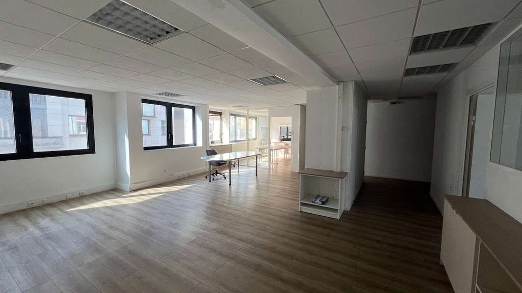 Location bureaux 120m² à Boulogne Billancourt 