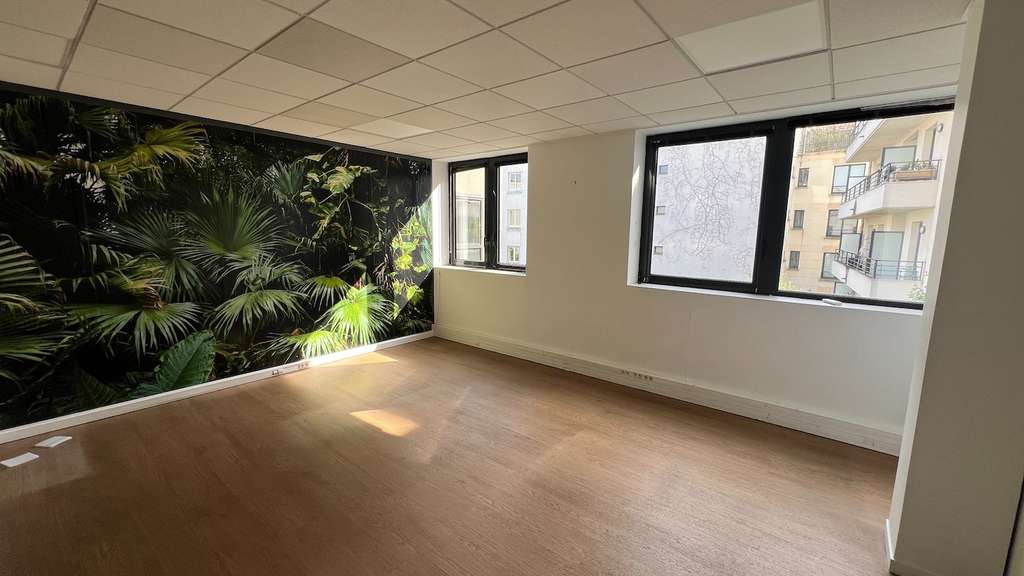 Bureaux 260m² dans bel immeuble Boulogne-B.