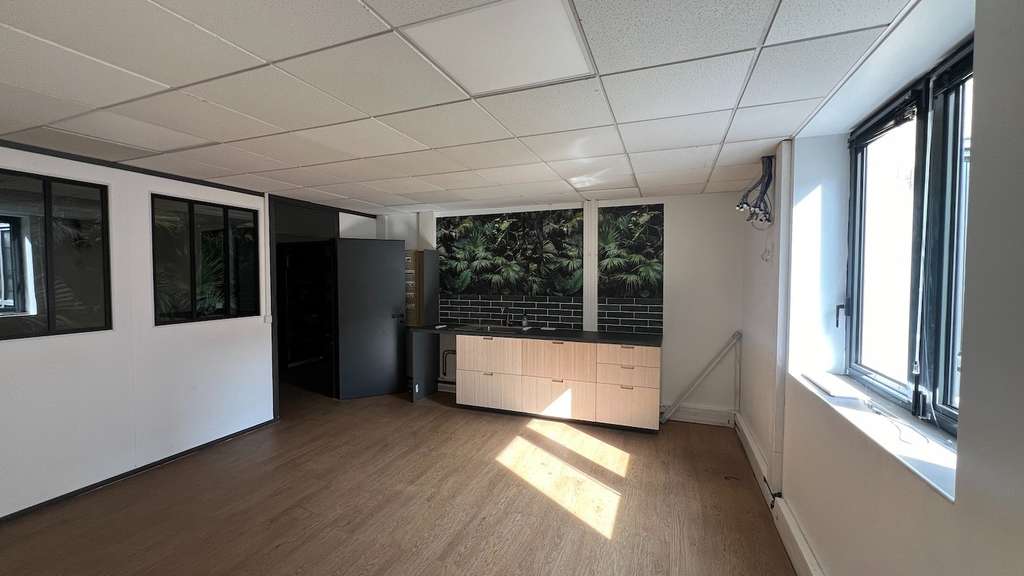 Bureaux 260m² dans bel immeuble Boulogne-B.