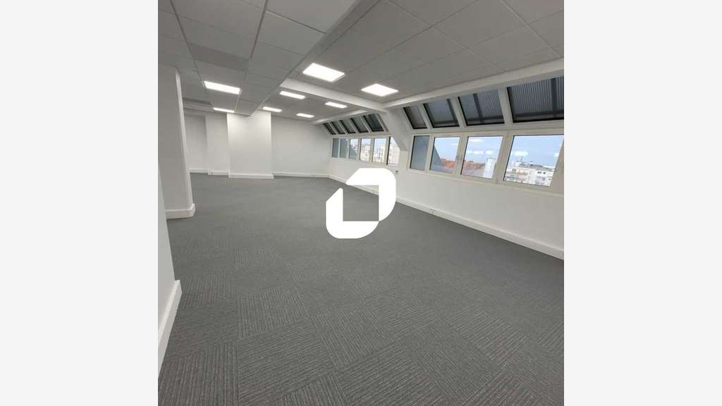 A louer Bureaux 121m² Boulogne billancourt