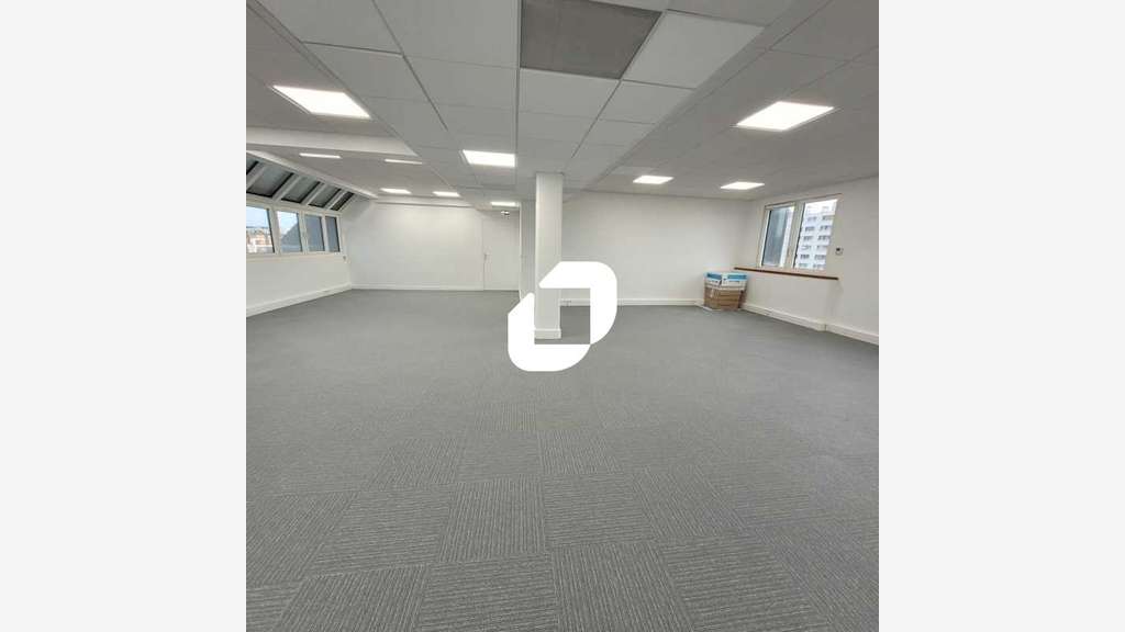 A louer Bureaux 121m² Boulogne billancourt