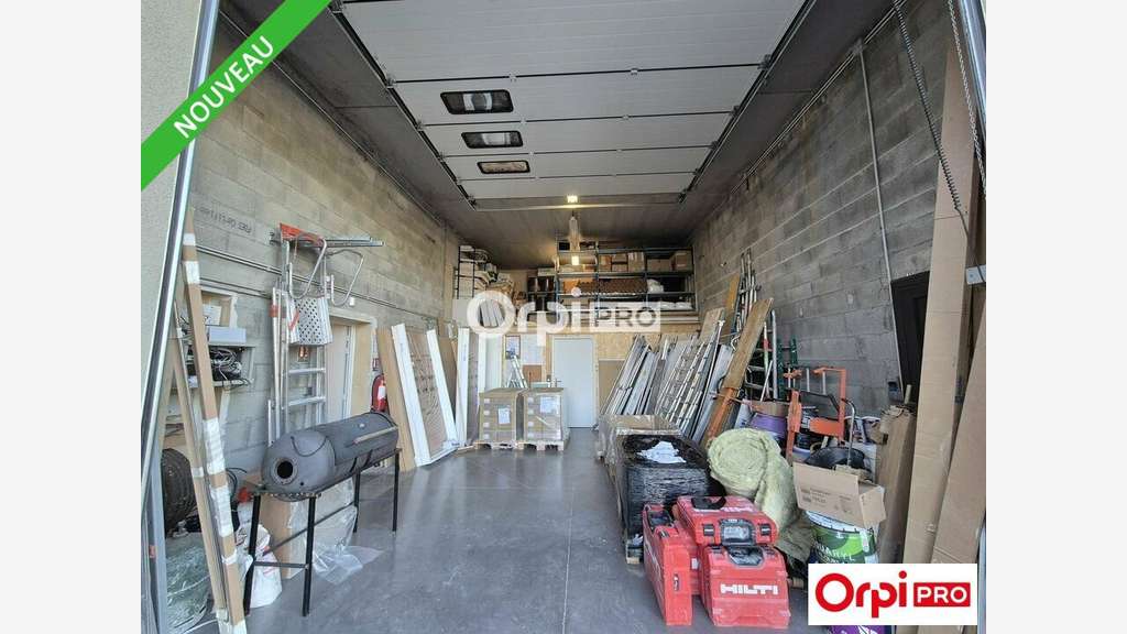 A louer local d'activité de 144m² à Bourg-de-Péage
