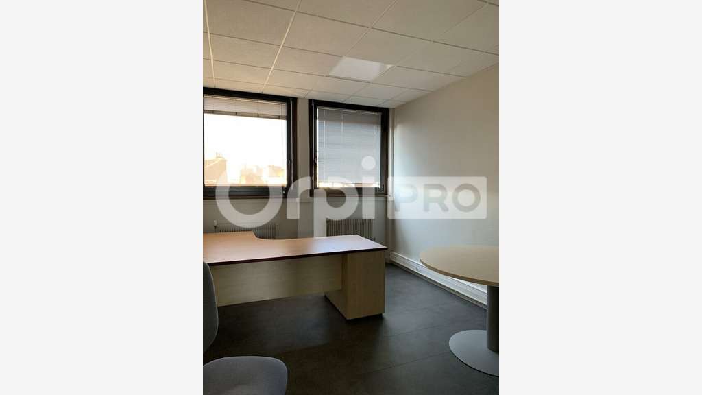 A louer ensemble de 10 bureaux à Bourg-en-Bresse