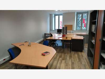 A louer bureaux de 21 et 37m² à Bourg en Bresse