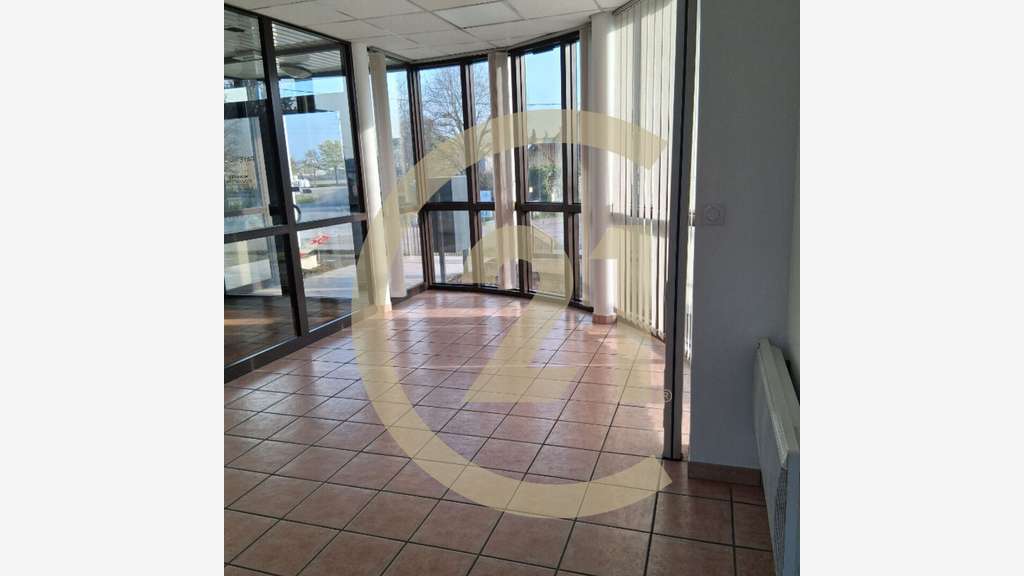 A louer bureaux 16m² à Bourg-en-Bresse