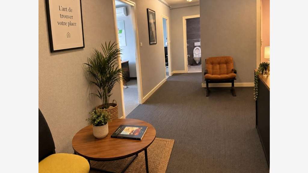 Bureau à louer de 94m² à Bourg-en-Bresse