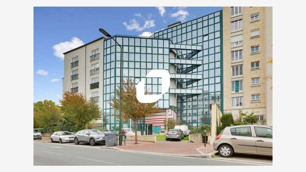 A louer Bureaux 330m² Bourg la reine