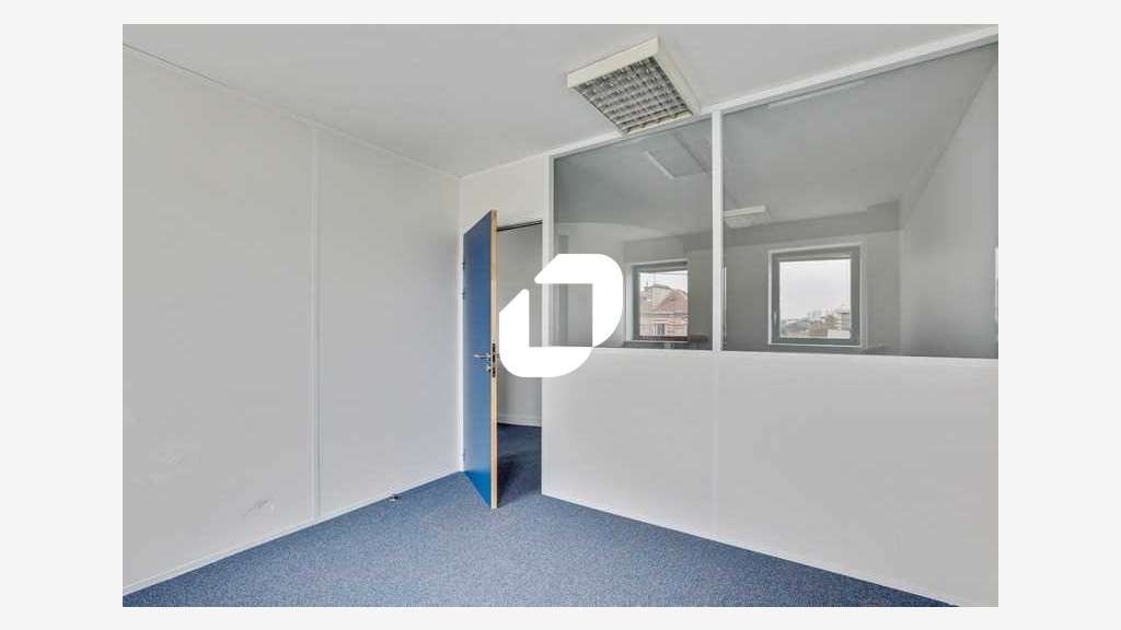 A louer Bureaux 330m² Bourg la reine
