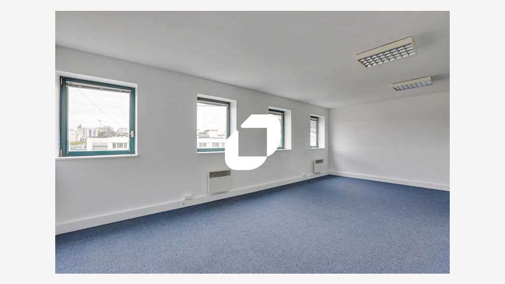A louer Bureaux 330m² Bourg la reine