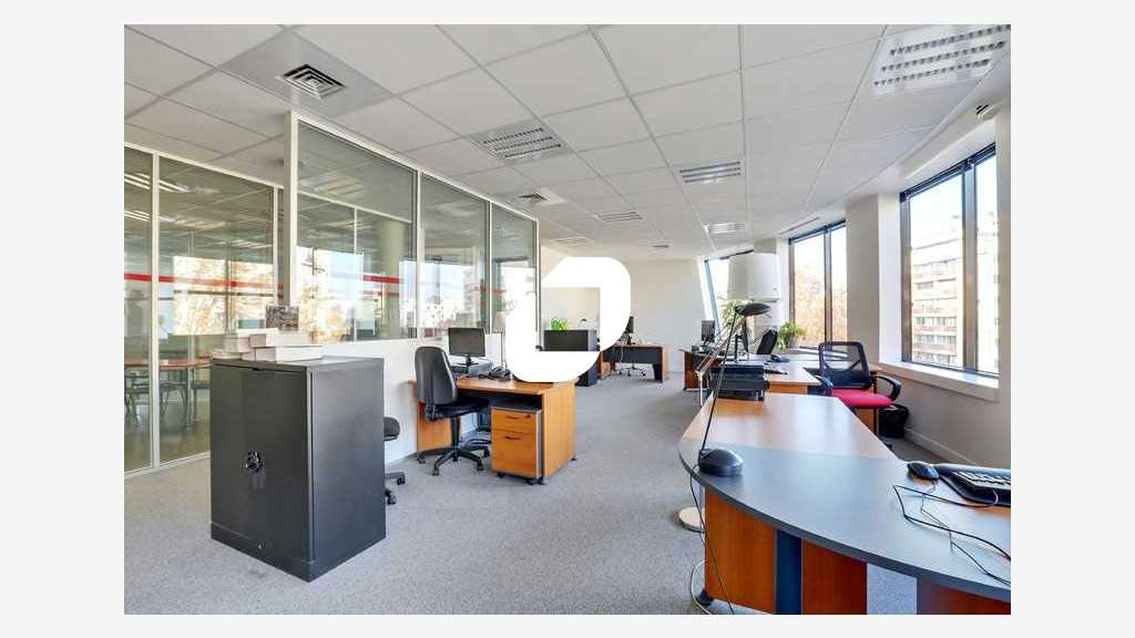 A louer Bureaux 3328m² Bourg la reine