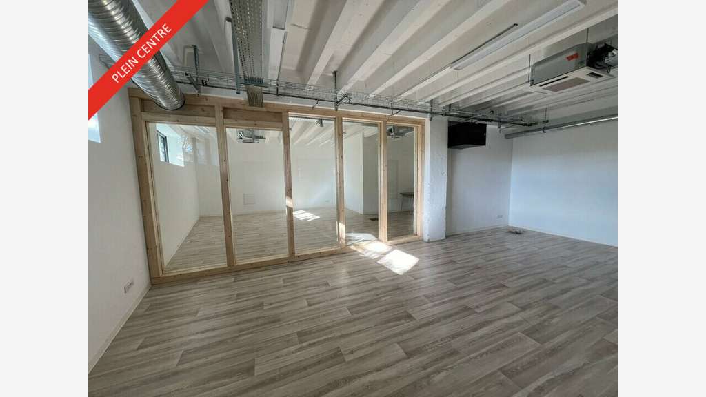 A louer bureaux rénovés de 339m² à Valence centre
