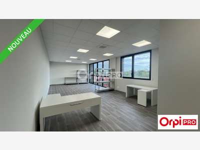 A louer bureau 27m² RDC à Bourg-Lès-Valence