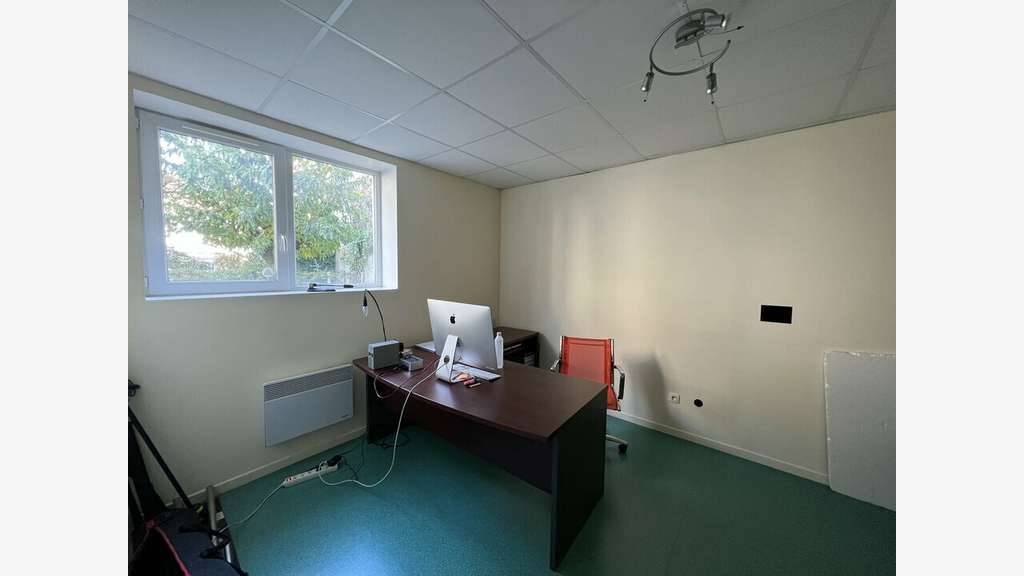 A louer bureaux de 130m² prox Bourg-lès-Valence