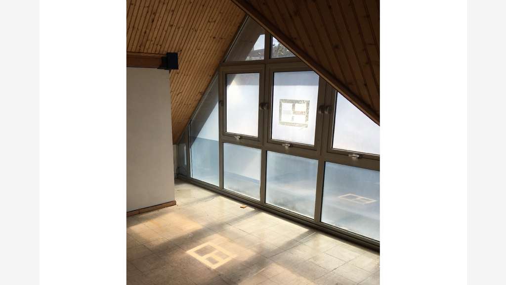 À Louer bureaux 140m² R+1 à Bourges 