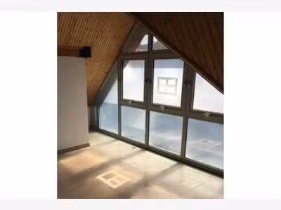 À Louer bureaux 140m² R+1 à Bourges 