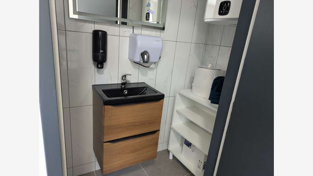 Bureau 20m² à louer à Bourgoin-Jallieu centre