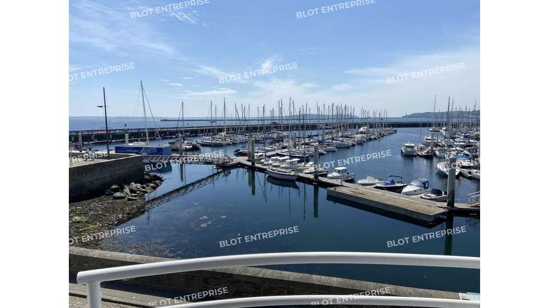 A louer bureaux 87m² sur le port de Brest